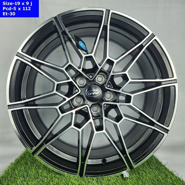 19 Inch 5 Hole Mercedes