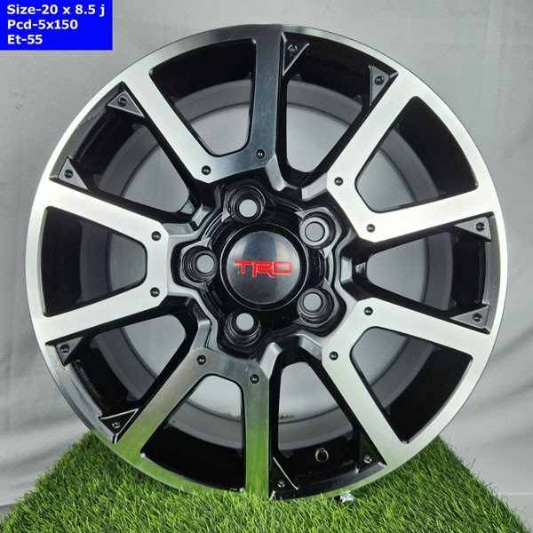 20 Inch 5 Hole V8