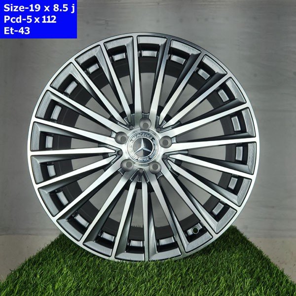 19 Inch 5 Hole Mercedes
