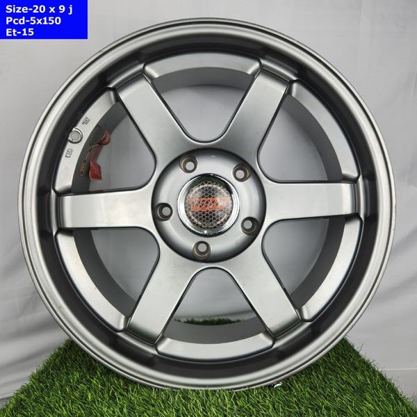 20 Inch 5 Hole V8