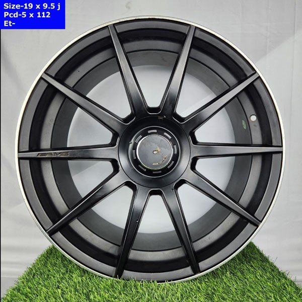 19 Inch 5 Hole Mercedes