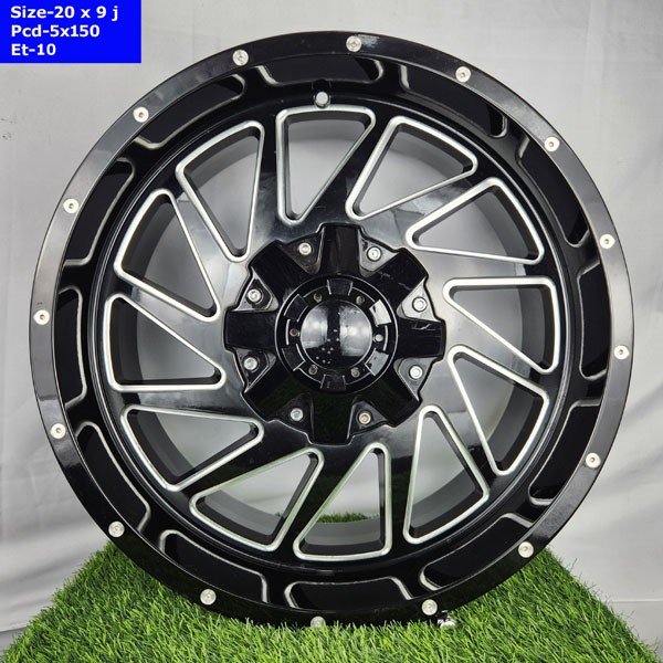 20 Inch 5 Hole V8