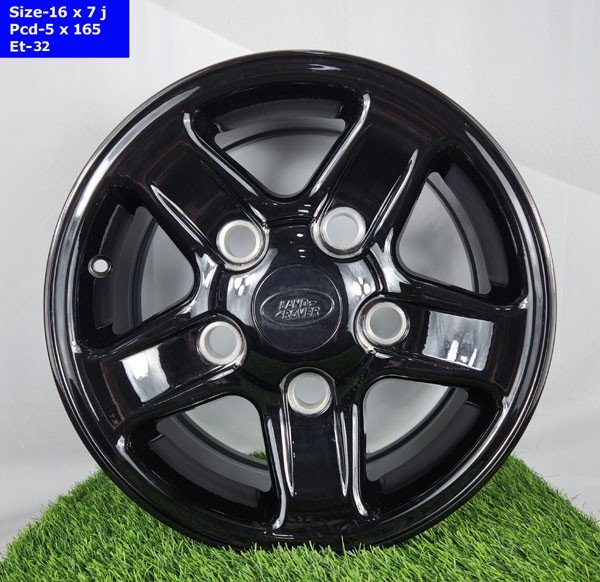16 Inch 5 Hole Defender