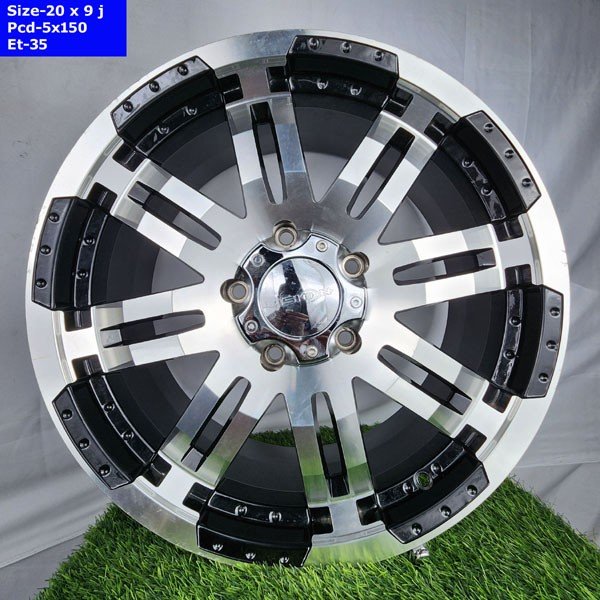 20 Inch 5 Hole V8